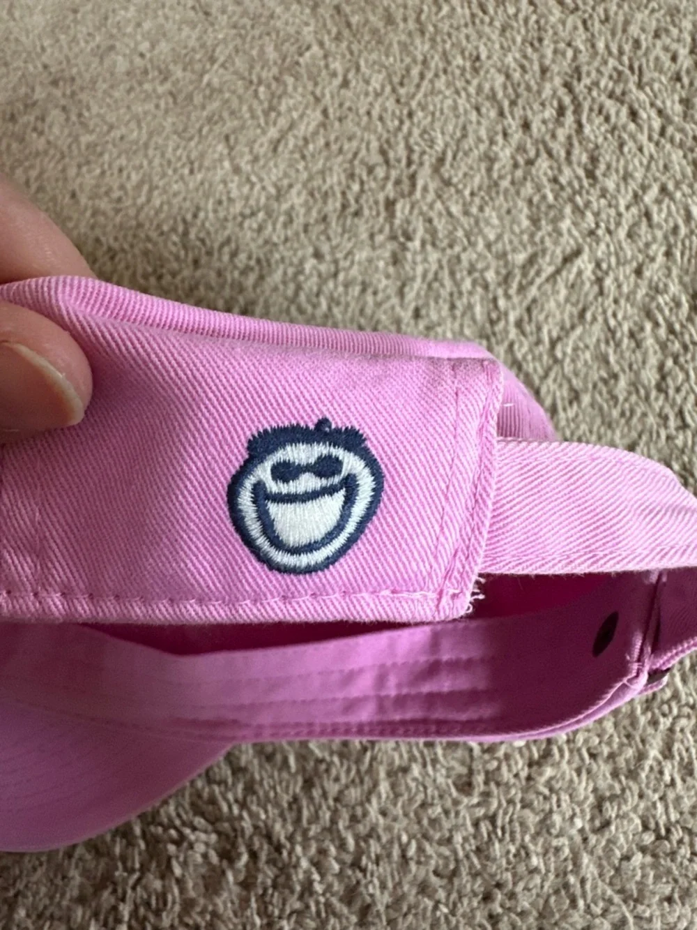 Pink Daisy Embroidered Baseball Cap. - Picture 4 of 6